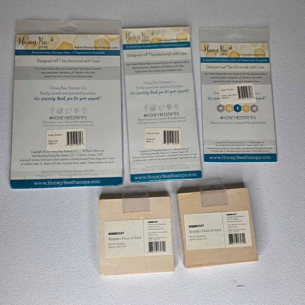 NEW Honey Bee Stamps Under The Sea Stamp Die Set Ocean Borders Kaisercraft Wood